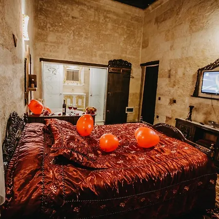 Üç Güzeller Konaği Hotel 2*