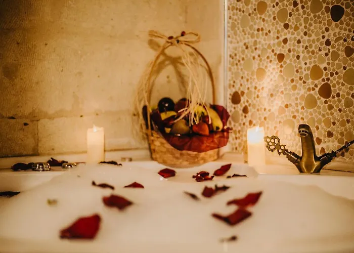 Uec Guezeller Konagi Hotel 2*