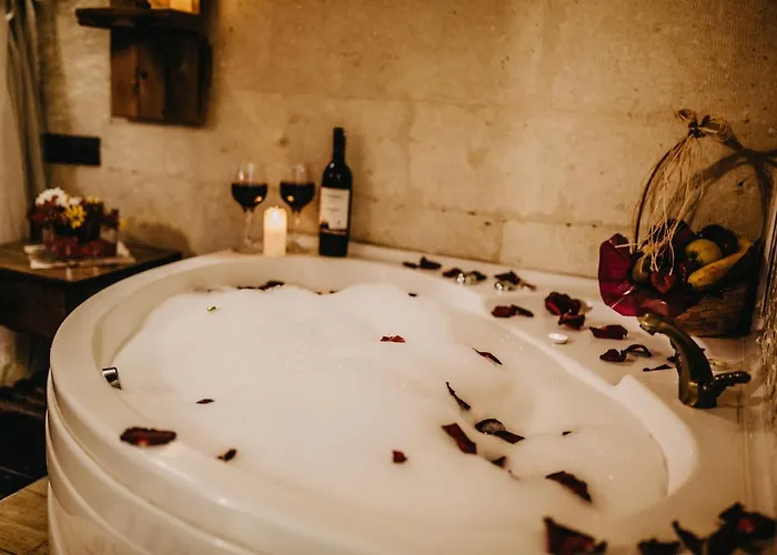 Uec Guezeller Konagi Hotel 2*